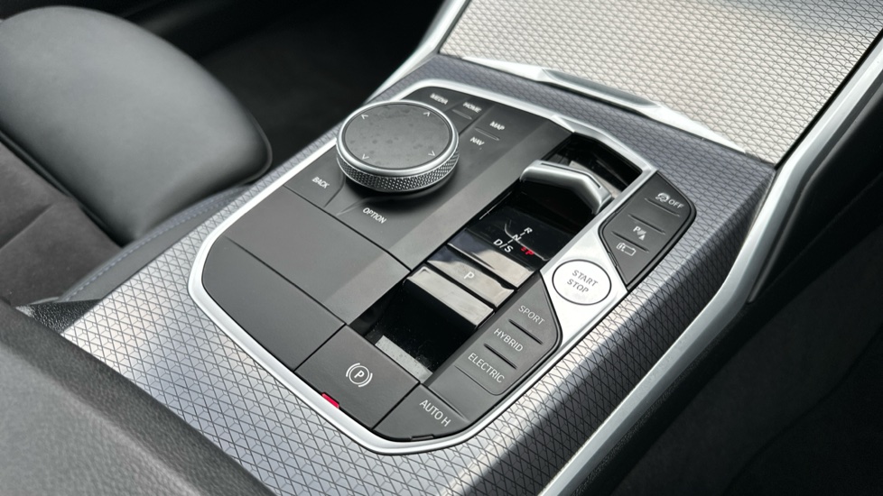 BMW 3 Series 330e xDrive M Sport 5dr Step Auto Estate - Image 10