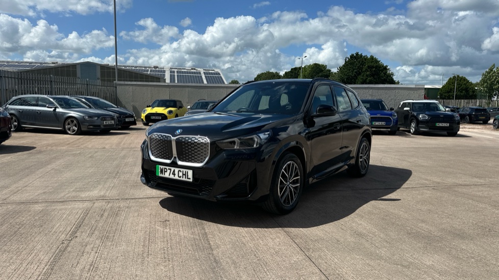 BMW iX1 150kW eDrive20 M Sport 65kWh 5dr Auto Electric Estate - Image 25
