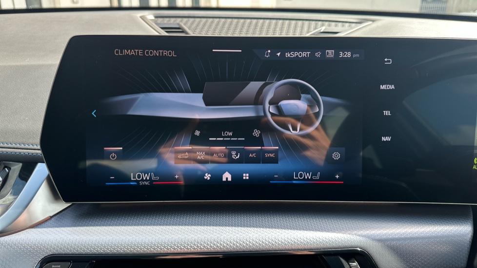 BMW iX1 150kW eDrive20 M Sport 65kWh 5dr Auto Electric Estate - Image 40