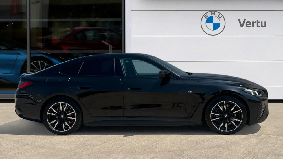 BMW i4 400kW M50 83.9kWh 5dr Auto Electric Hatchback - Image 3