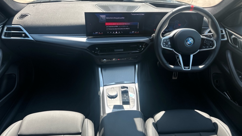 BMW i4 400kW M50 83.9kWh 5dr Auto Electric Hatchback - Image 4