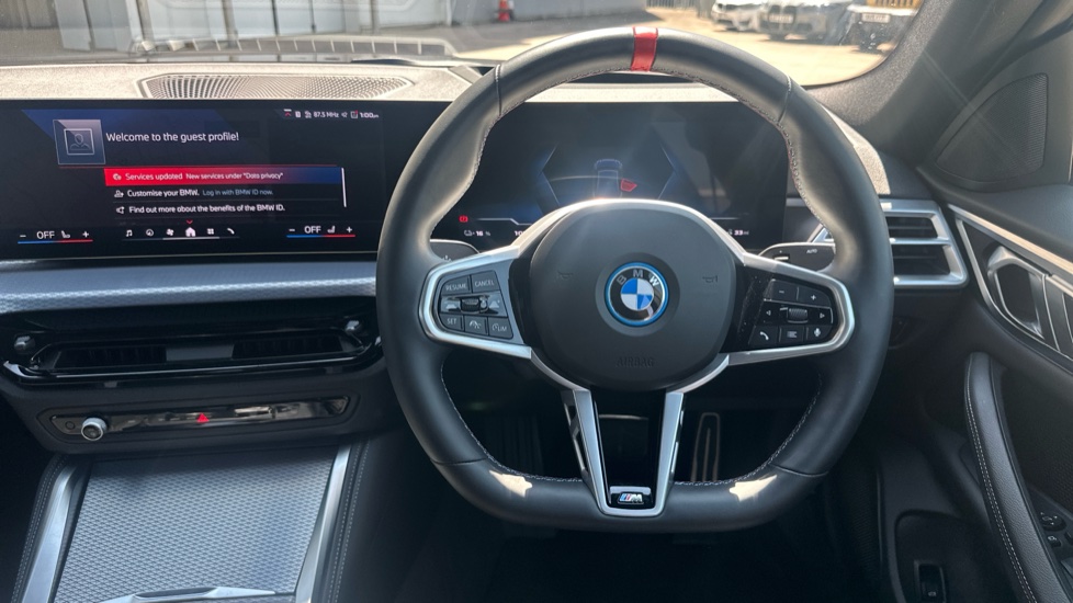 BMW i4 400kW M50 83.9kWh 5dr Auto Electric Hatchback - Image 5