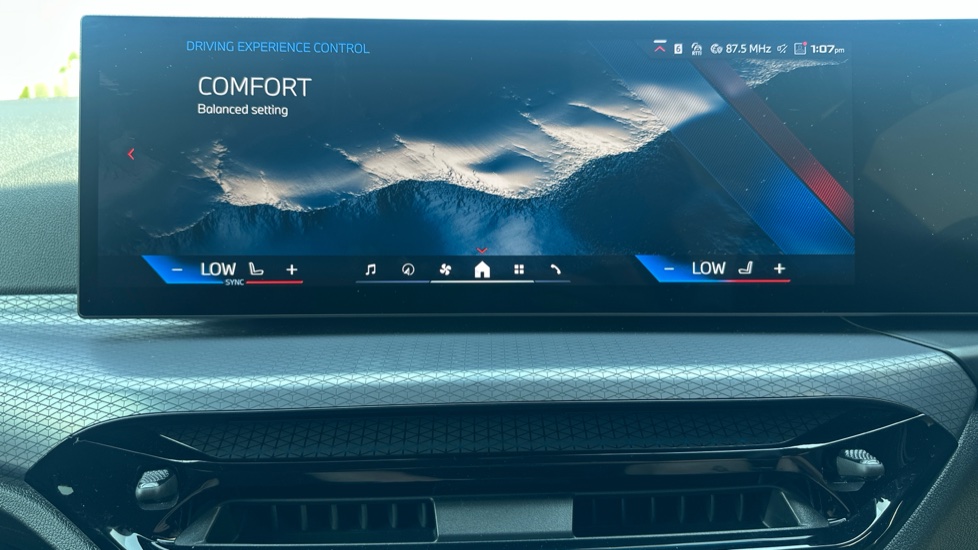BMW i4 400kW M50 83.9kWh 5dr Auto Electric Hatchback - Image 60