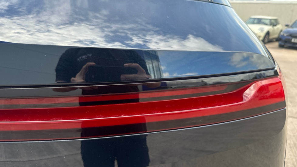 BMW iX 300kW xDrive45 M Sport 101kWh 5dr Auto [Tech] Electric Estate - Image 22