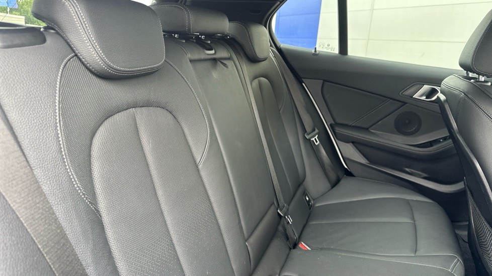 BMW 1 Series 118i M Sport 5dr Step Auto Petrol Hatchback - Image 12