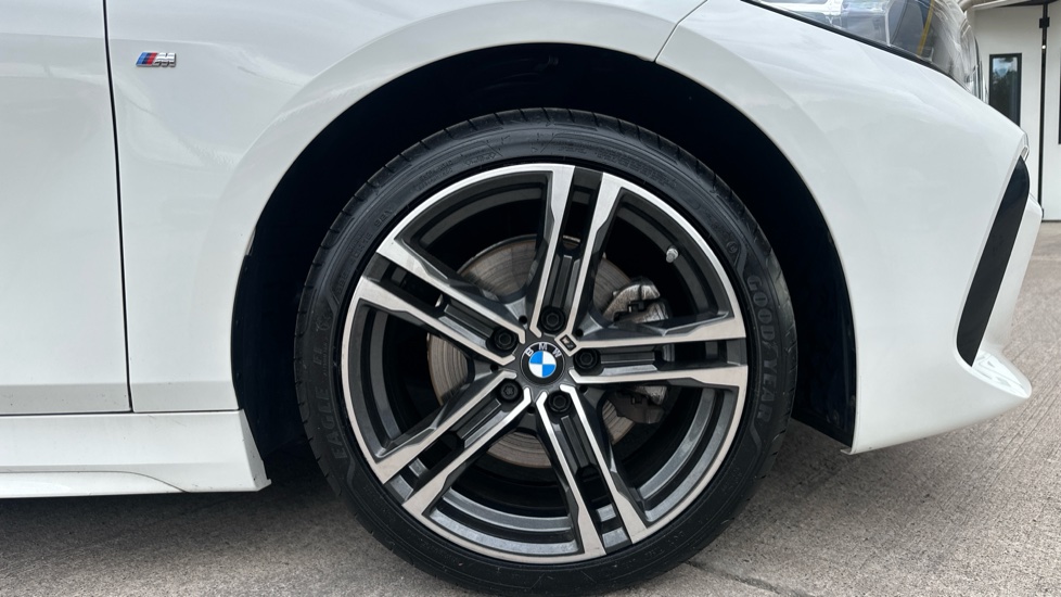 BMW 1 Series 118i M Sport 5dr Step Auto Petrol Hatchback - Image 14