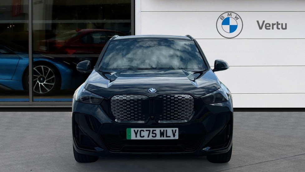 BMW iX1 150kW eDrive20 M Sport 65kWh 5dr Auto Electric Estate - Image 16
