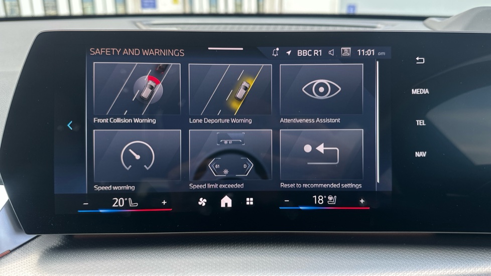 BMW iX1 150kW eDrive20 M Sport 65kWh 5dr Auto Electric Estate - Image 44