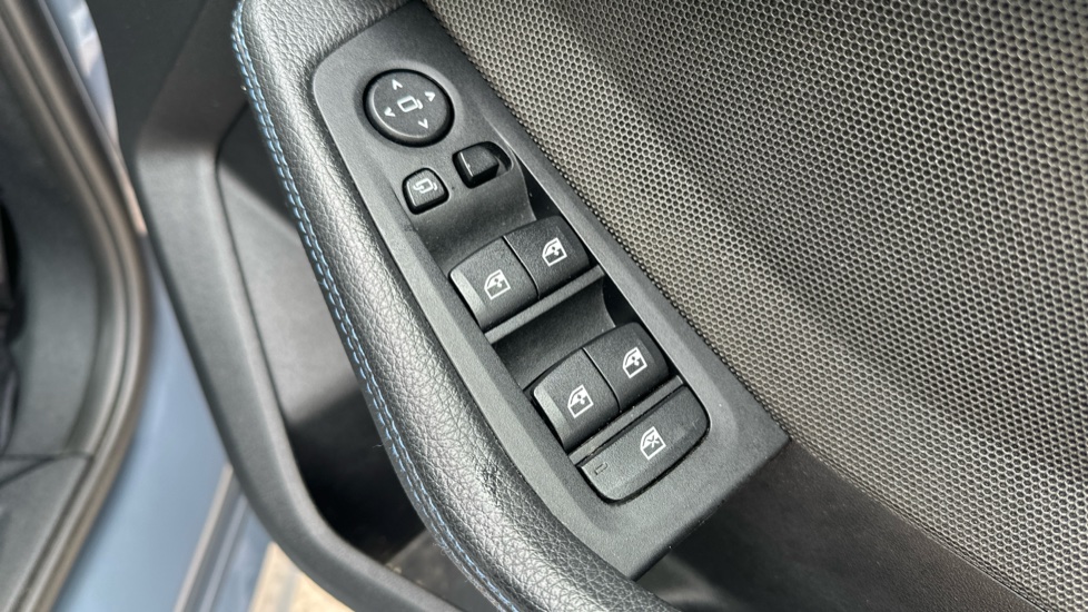 BMW 1 Series 118i [136] M Sport 5dr Step Auto [LCP] Petrol Hatchback - Image 30