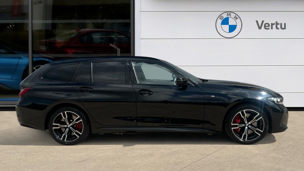 BMW 3 Series 330e 22.3 kWh M Sport 5dr Step Auto Estate - Image 3