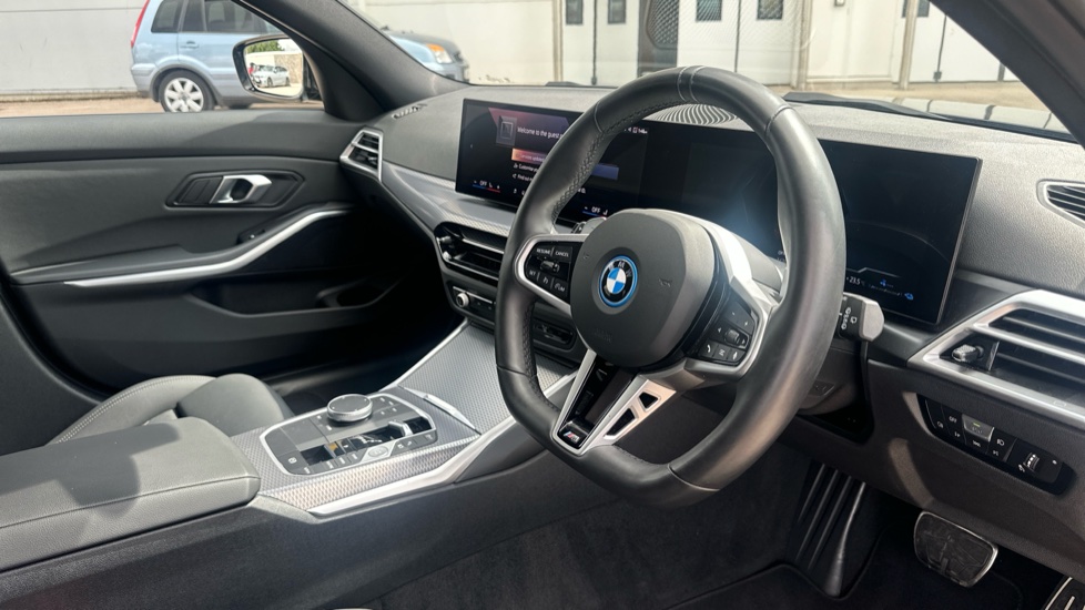 BMW 3 Series 330e 22.3 kWh M Sport 5dr Step Auto Estate - Image 6