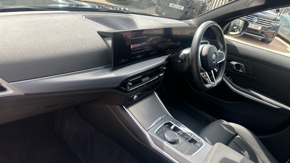 BMW 3 Series 330e 22.3 kWh M Sport 5dr Step Auto Estate - Image 7