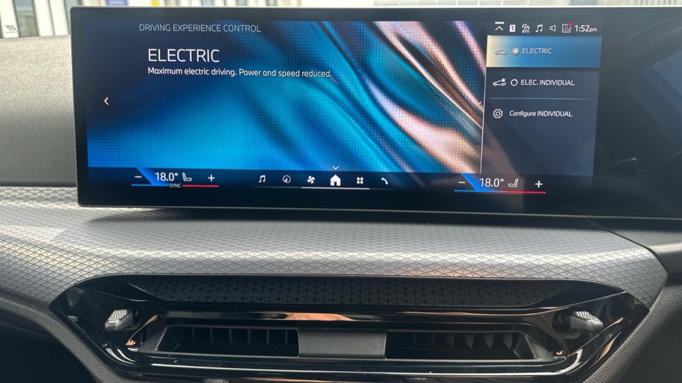 BMW 3 Series 330e 22.3 kWh M Sport 5dr Step Auto Estate - Image 54