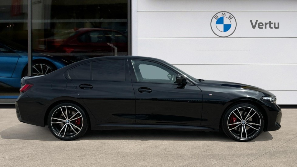 BMW 3 Series 320i M Sport 4dr Step Auto Petrol Saloon - Image 3
