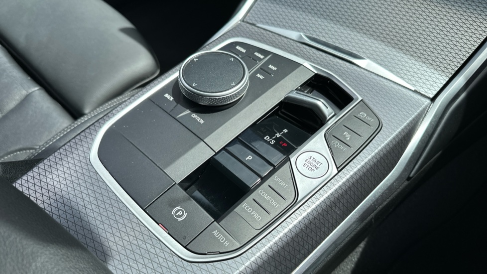 BMW 3 Series 320i M Sport 4dr Step Auto Petrol Saloon - Image 10