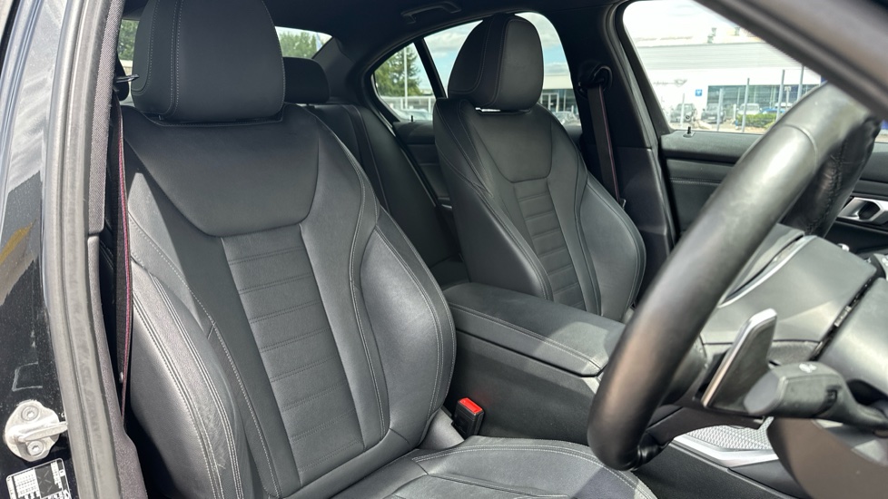 BMW 3 Series 320i M Sport 4dr Step Auto Petrol Saloon - Image 11