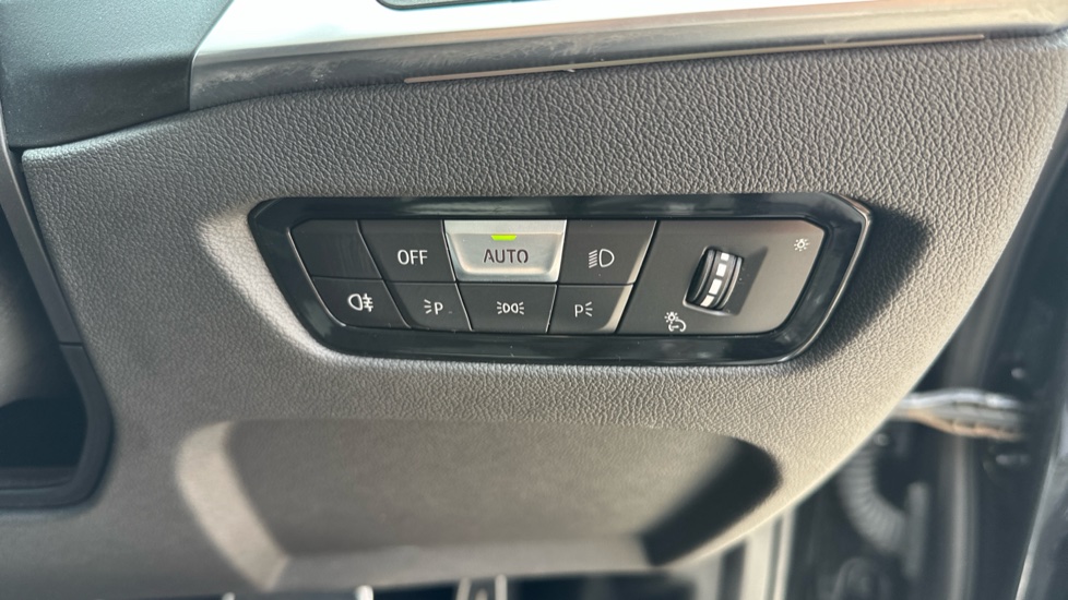 BMW 3 Series 320i M Sport 4dr Step Auto Petrol Saloon - Image 31