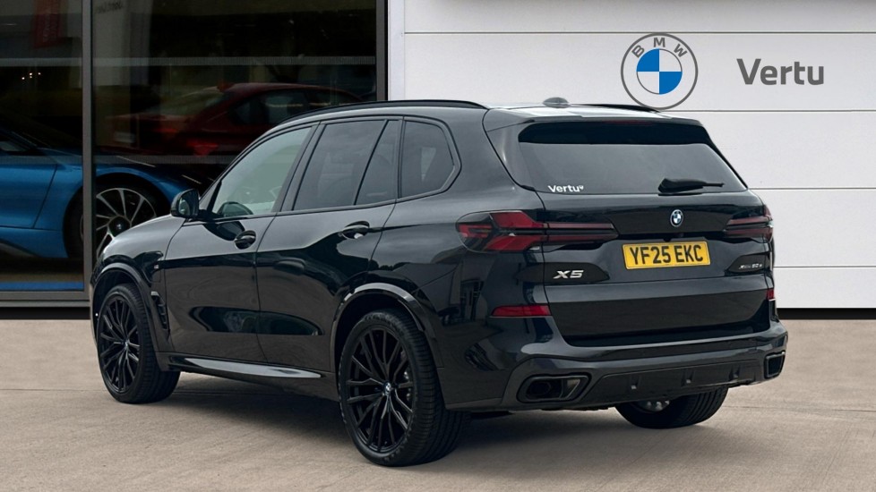 BMW X5 xDrive50e M Sport 5dr Auto Estate - Image 2