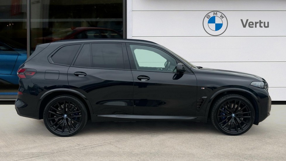 BMW X5 xDrive50e M Sport 5dr Auto Estate - Image 3