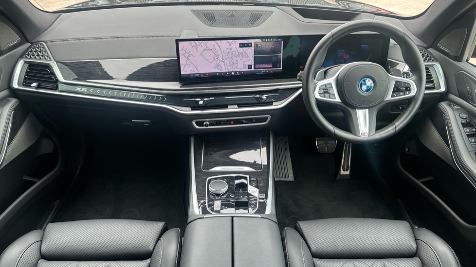 BMW X5 xDrive50e M Sport 5dr Auto Estate - Image 4
