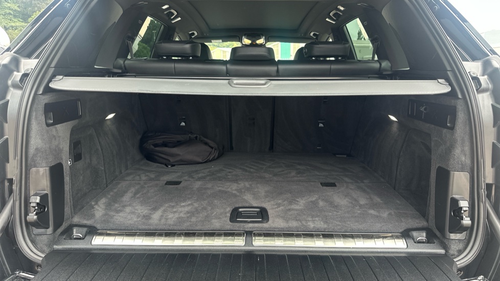 BMW X5 xDrive50e M Sport 5dr Auto Estate - Image 13