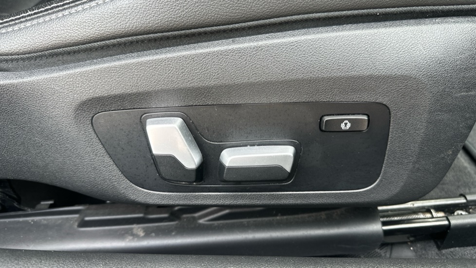 BMW 4 Series 430i [245] M Sport 2dr Step Auto Petrol Convertible - Image 31
