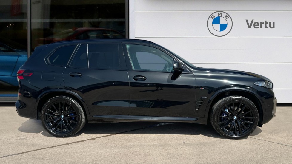 BMW X5 xDrive30d MHT M Sport 5dr Auto Diesel Estate - Image 3