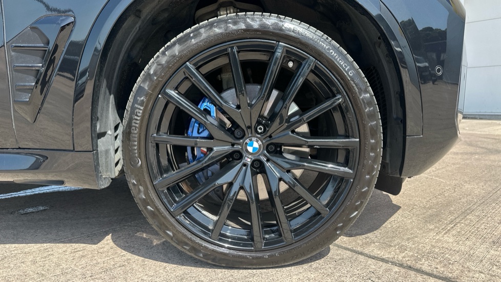 BMW X5 xDrive30d MHT M Sport 5dr Auto Diesel Estate - Image 14