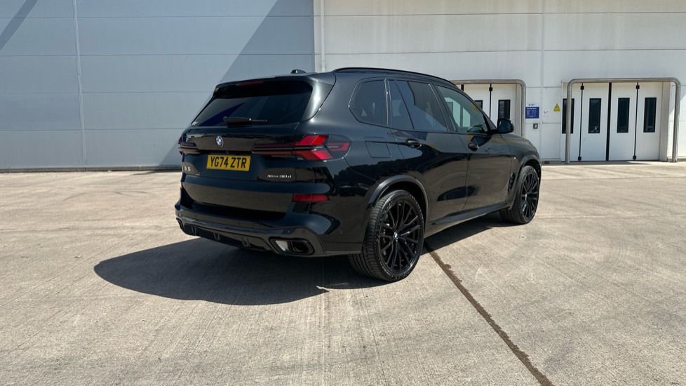 BMW X5 xDrive30d MHT M Sport 5dr Auto Diesel Estate - Image 25