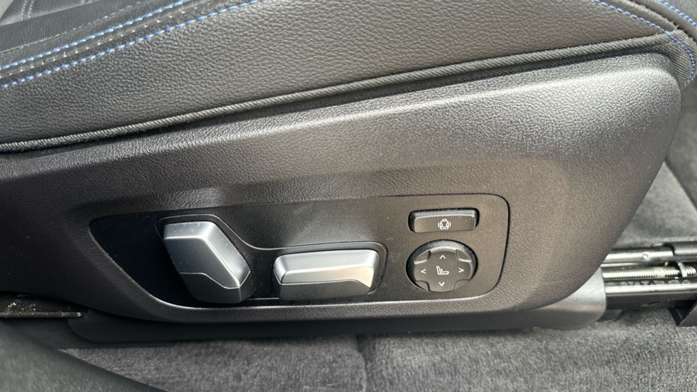 BMW iX3 210kW M Sport Pro 80kWh 5dr Auto Electric Estate - Image 34