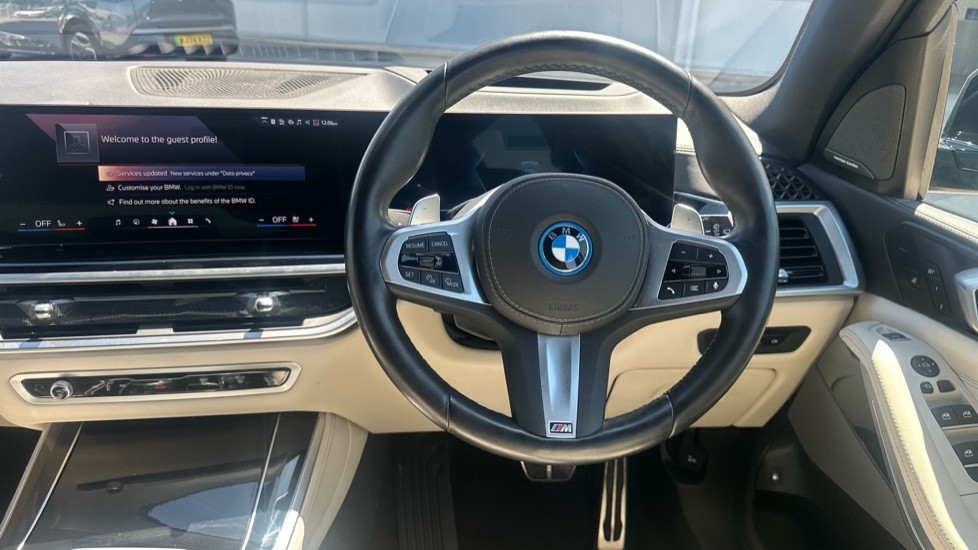 BMW X5 xDrive50e M Sport 5dr Auto Estate - Image 5