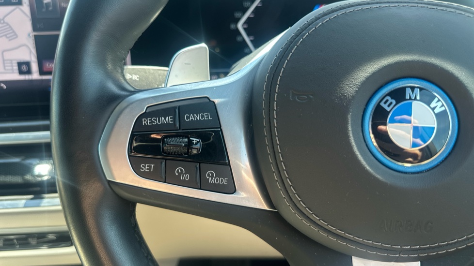 BMW X5 xDrive50e M Sport 5dr Auto Estate - Image 17