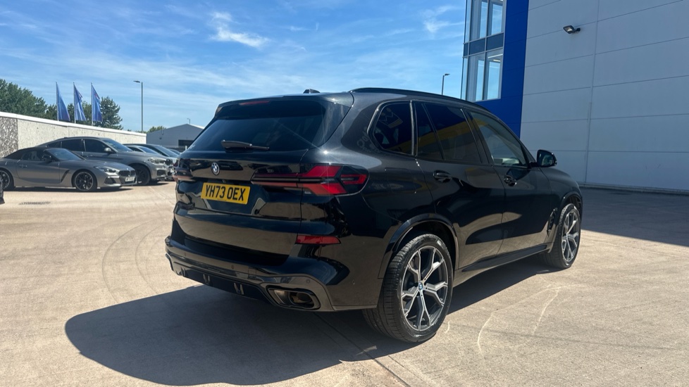 BMW X5 xDrive50e M Sport 5dr Auto Estate - Image 24