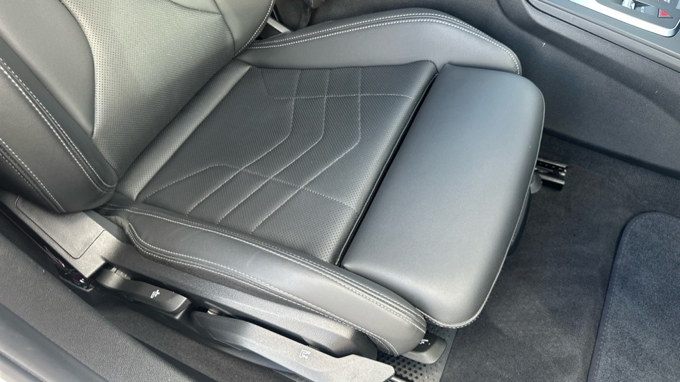BMW 1 Series 120 M Sport 5dr Step Auto [Pro Pack] Petrol Hatchback - Image 29