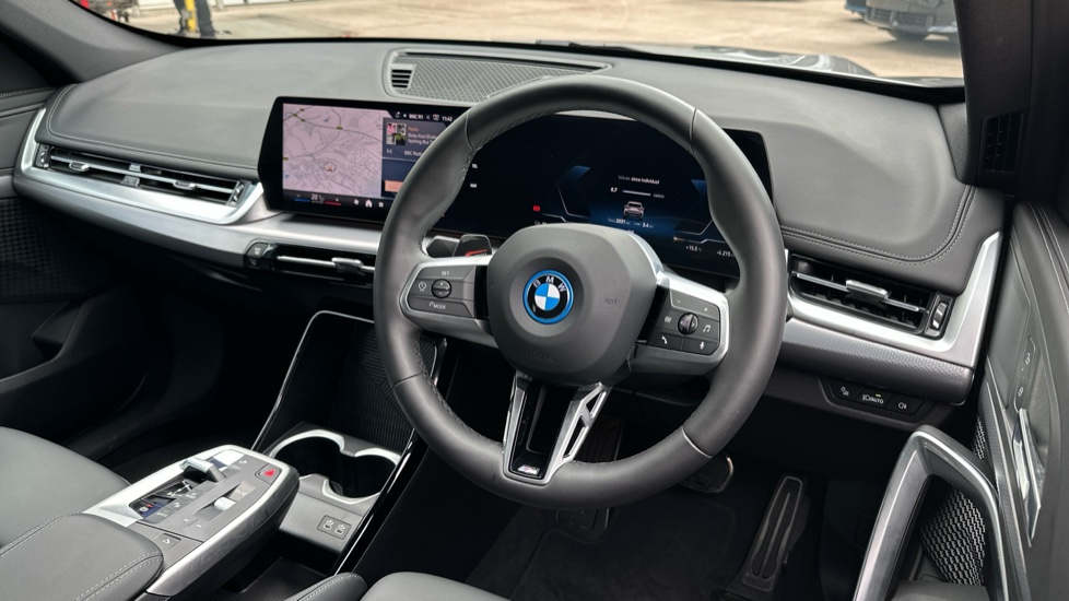 BMW iX1 230kW xDrive30 M Sport 65kWh 5dr Auto Electric Estate - Image 6