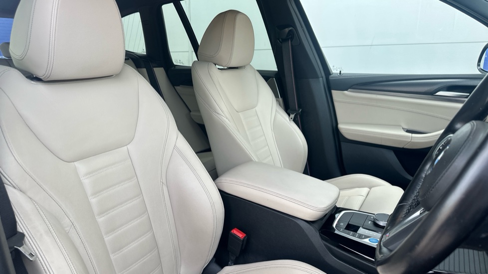 BMW iX3 210kW M Sport Pro 80kWh 5dr Auto Electric Estate - Image 11