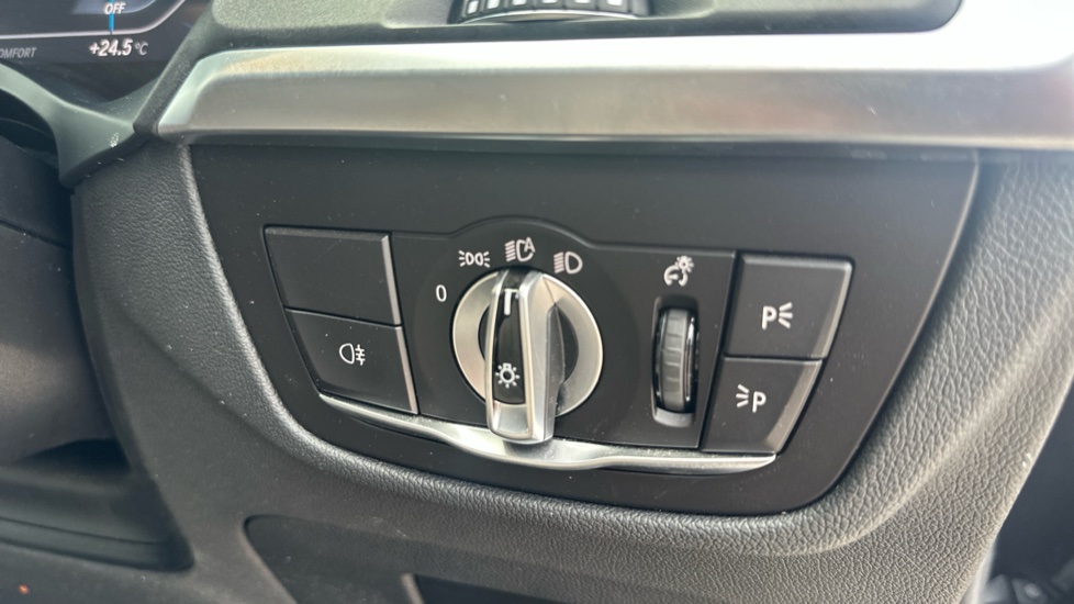 BMW iX3 210kW M Sport Pro 80kWh 5dr Auto Electric Estate - Image 31