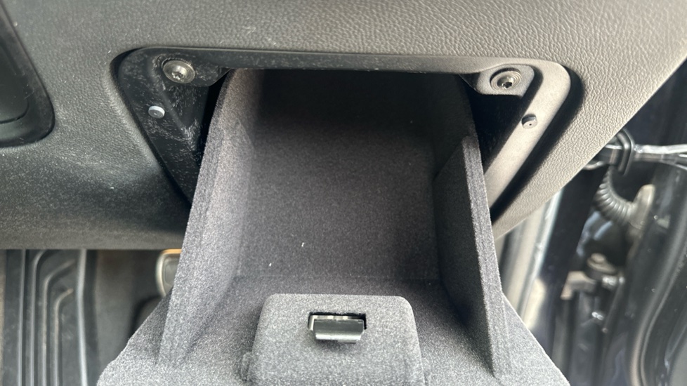 BMW iX3 210kW M Sport Pro 80kWh 5dr Auto Electric Estate - Image 32
