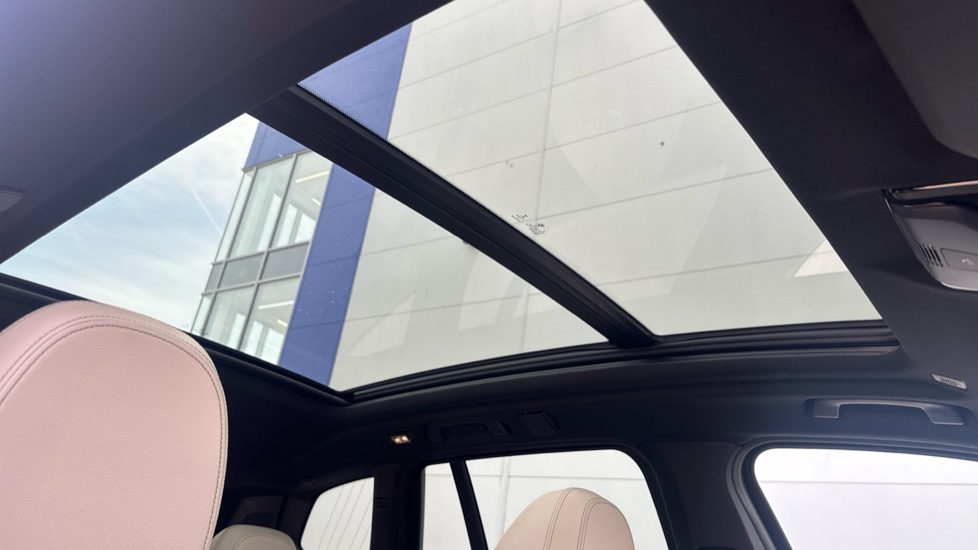 BMW iX3 210kW M Sport Pro 80kWh 5dr Auto Electric Estate - Image 37