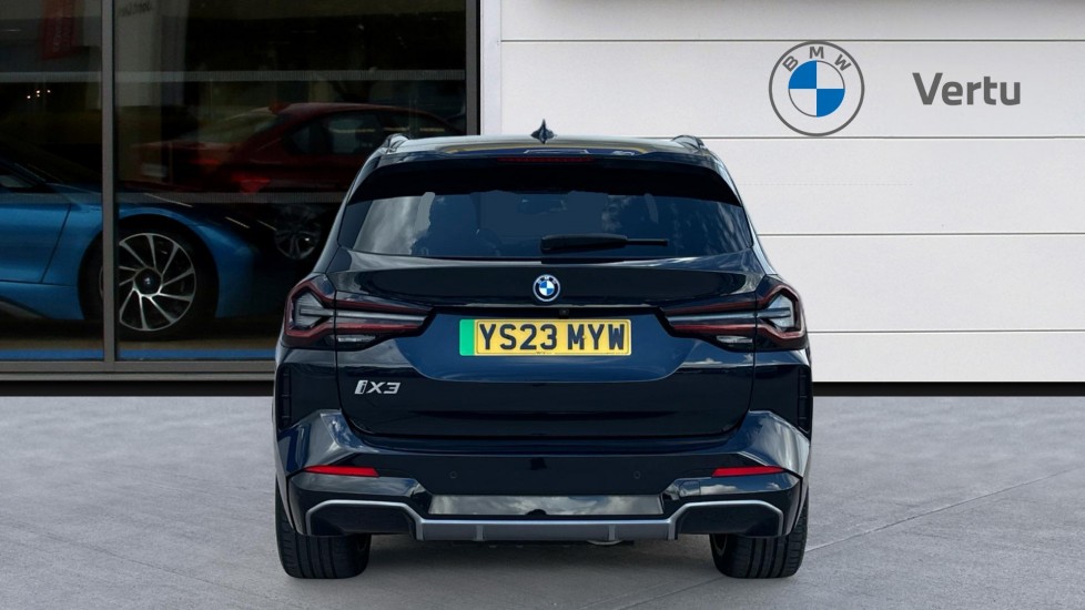 BMW iX3 210kW M Sport Pro 80kWh 5dr Auto Electric Estate - Image 15