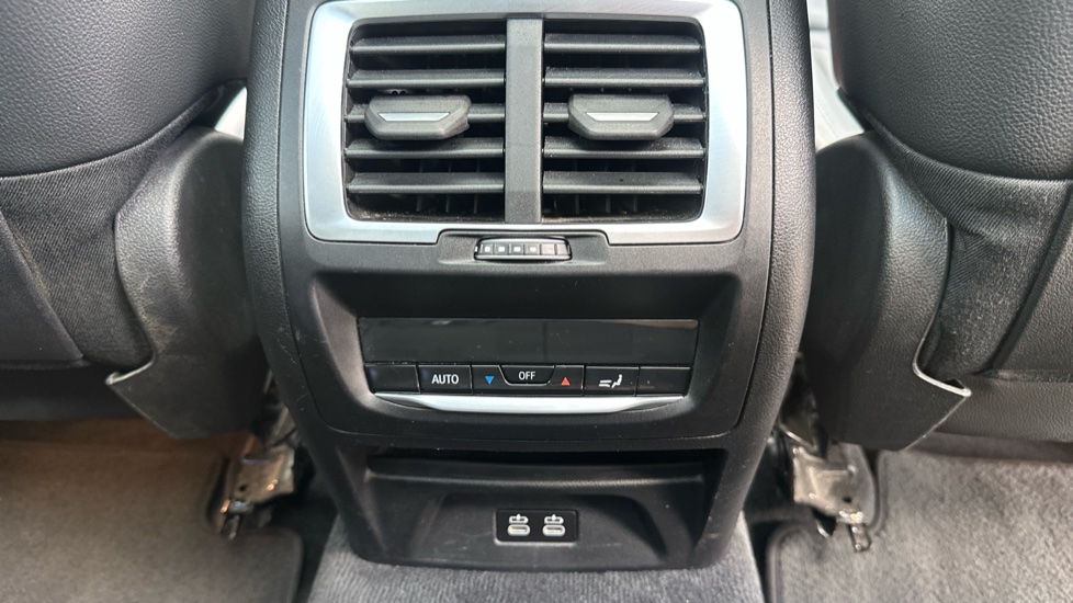 BMW iX3 210kW M Sport Pro 80kWh 5dr Auto Electric Estate - Image 35