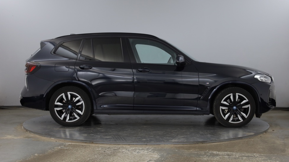 BMW iX3 210kW M Sport 80kWh 5dr Auto Electric Estate - Image 3