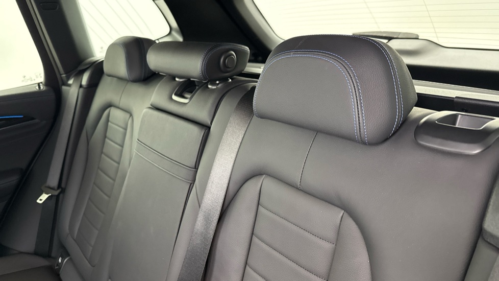 BMW iX3 210kW M Sport 80kWh 5dr Auto Electric Estate - Image 9