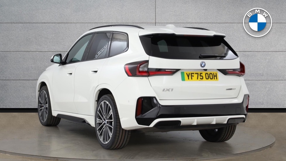 BMW iX1 150kW eDrive20 M Sport 65kWh 5dr Auto [Tech/Pro] Electric Estate - Image 2