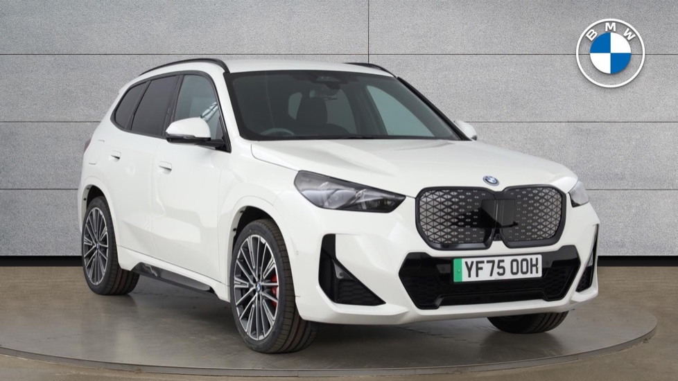 BMW iX1 150kW eDrive20 M Sport 65kWh 5dr Auto [Tech/Pro] Electric Estate - Image 1