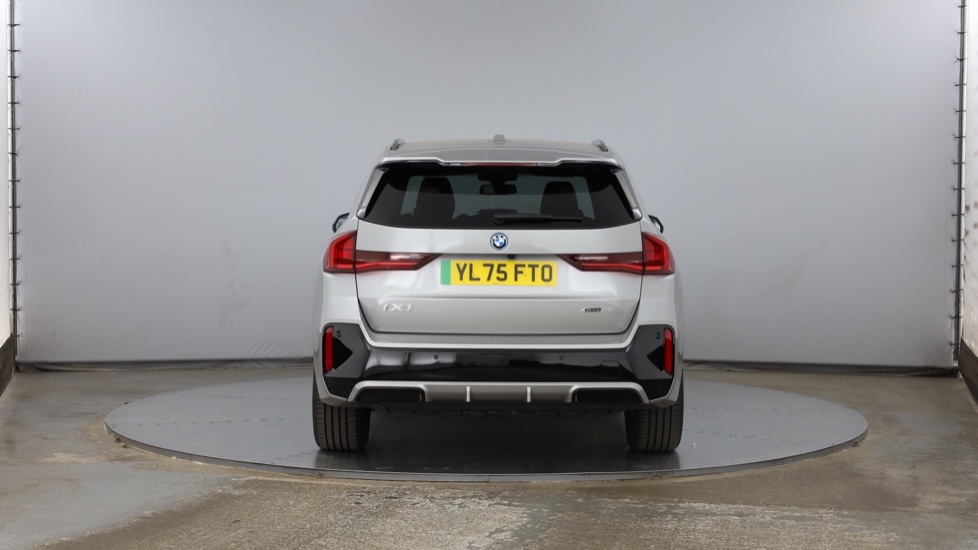 BMW iX1 230kW xDr30 MSport 65kWh 5dr Auto [Tech+/Pro/22kW] Electric Estate - Image 15