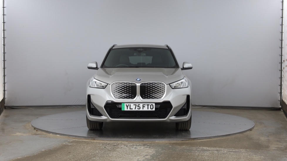 BMW iX1 230kW xDr30 MSport 65kWh 5dr Auto [Tech+/Pro/22kW] Electric Estate - Image 16