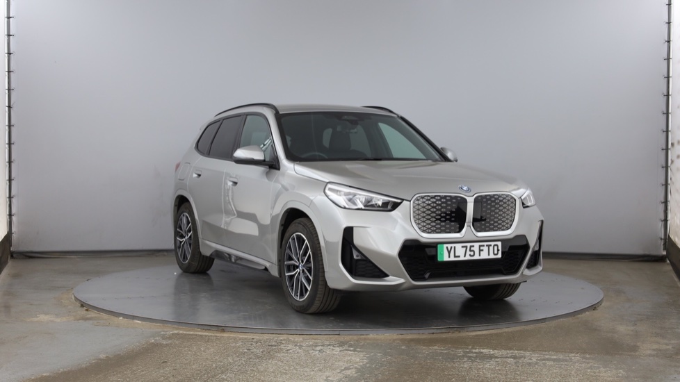 BMW iX1 230kW xDr30 MSport 65kWh 5dr Auto [Tech+/Pro/22kW] Electric Estate - Image 1