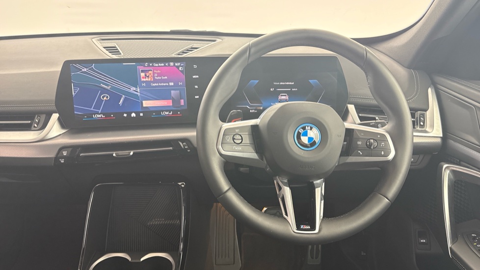 BMW iX1 230kW xDr30 MSport 65kWh 5dr Auto [Tech+/Pro/22kW] Electric Estate - Image 5