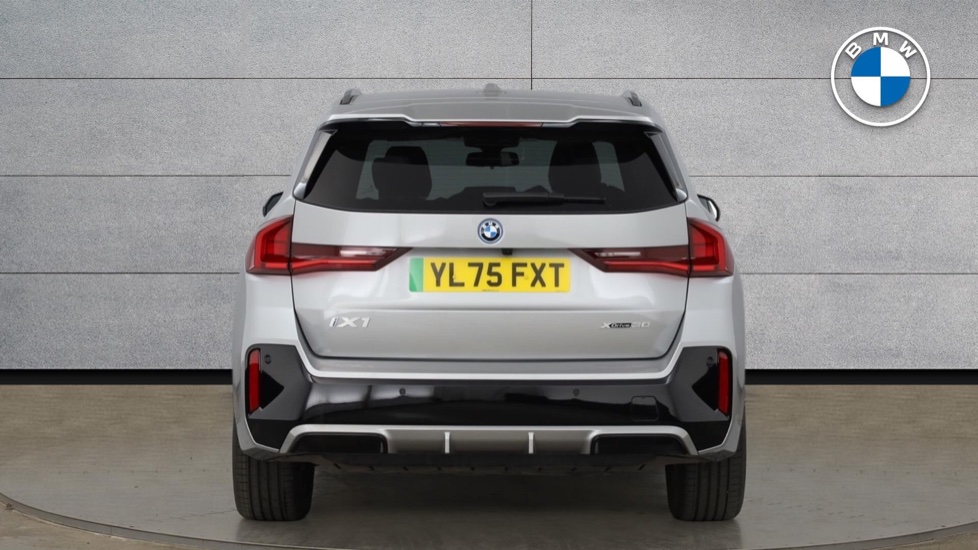BMW iX1 230kW xDrive30 M Sport 65kWh 5dr Auto Electric Estate - Image 15